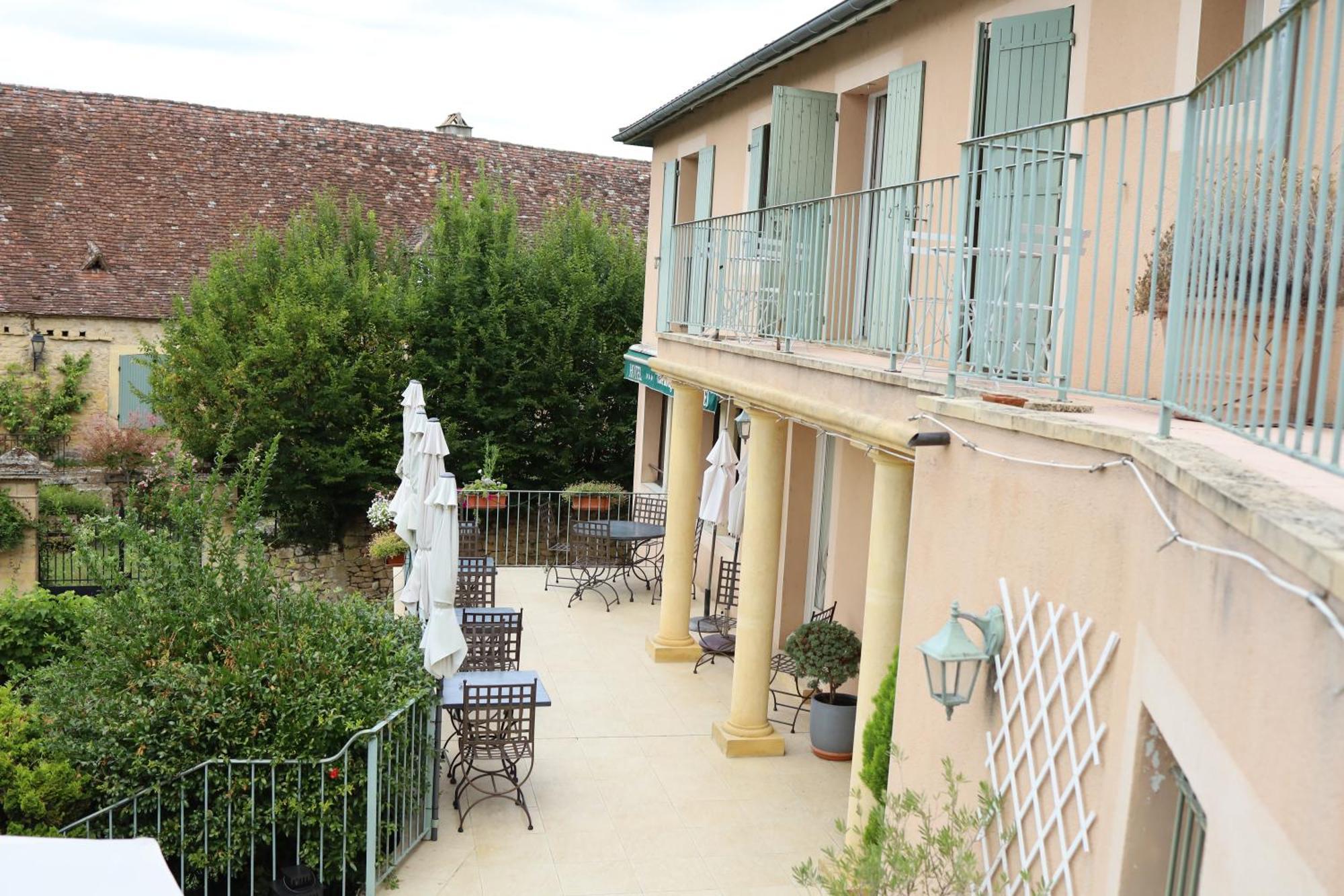 Hotel-Restaurant Cote Rivage Badefols-sur-Dordogne Eksteriør bilde