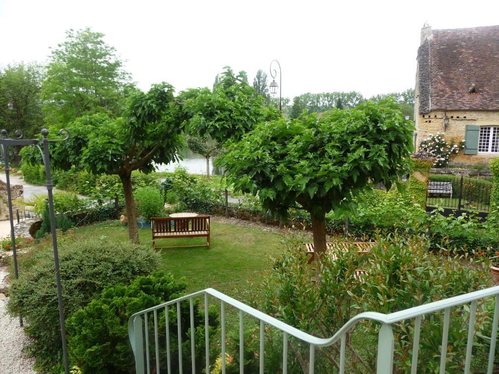 Hotel-Restaurant Cote Rivage Badefols-sur-Dordogne Eksteriør bilde